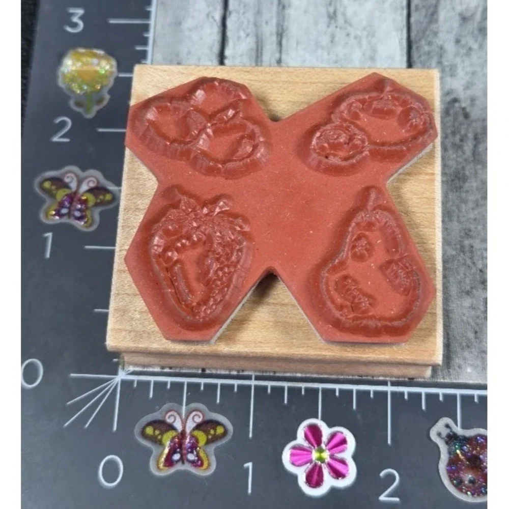 Club Scrap Fruit Strawberry Pear 2001 Limited Edition Rubber Stamp Wood #C5
